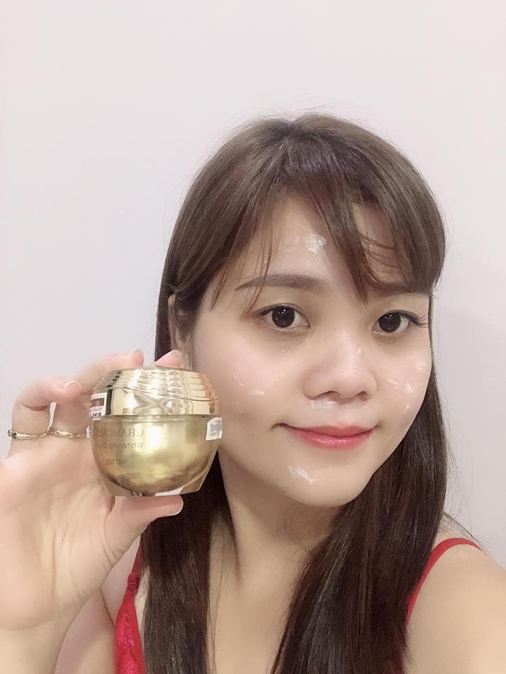 Các bước điều trị của kem tái tạo Chamomile